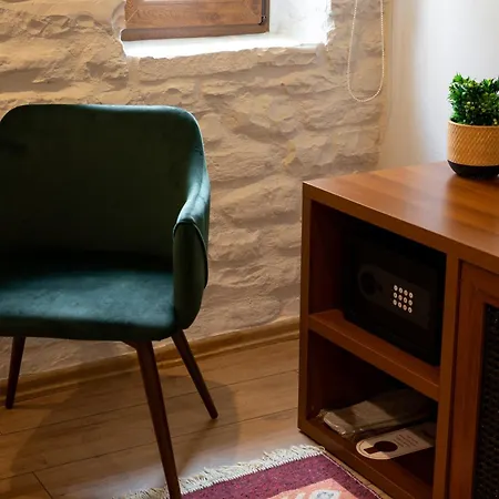 Hotel The Stone Sky Gjirokastër