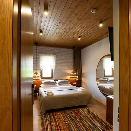 The Stone Sky Ξενοδοχείο 3*