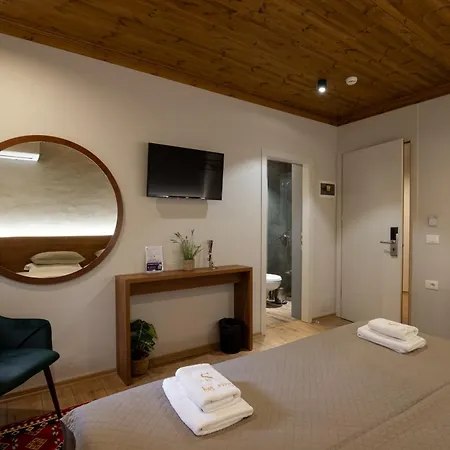 Ξενοδοχείο The Stone Sky 3*