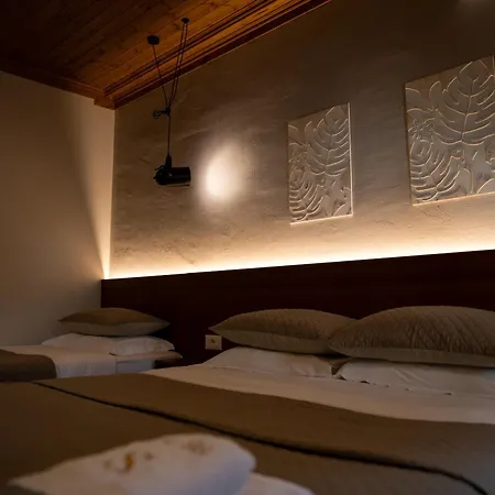 Hotel The Stone Sky Gjirokastër