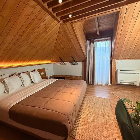 Hotel The Stone Sky