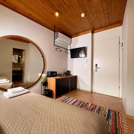 Hotel The Stone Sky Gjirokastër
