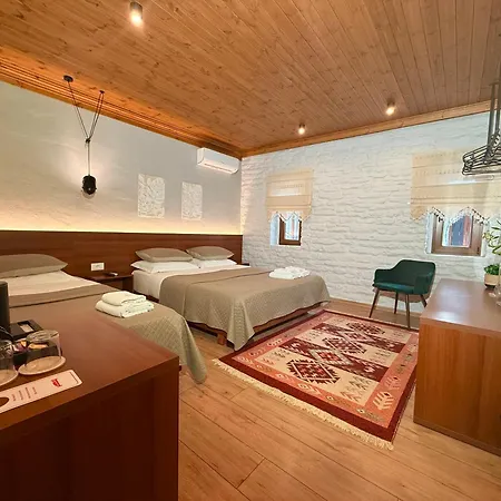 Hotel The Stone Sky
