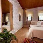 The Stone Sky Hotel 3*