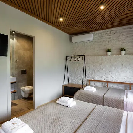 The Stone Sky 호텔