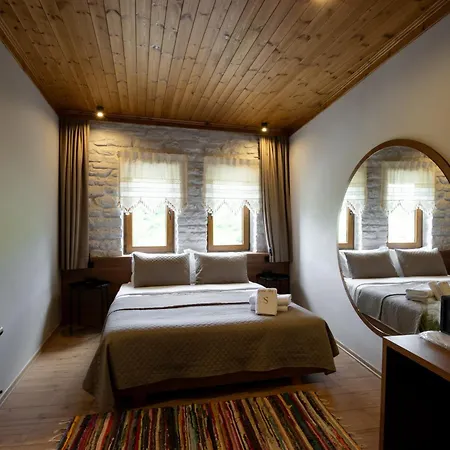 호텔 The Stone Sky Gjirokastër