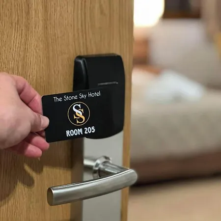 The Stone Sky فندق Gjirokastër