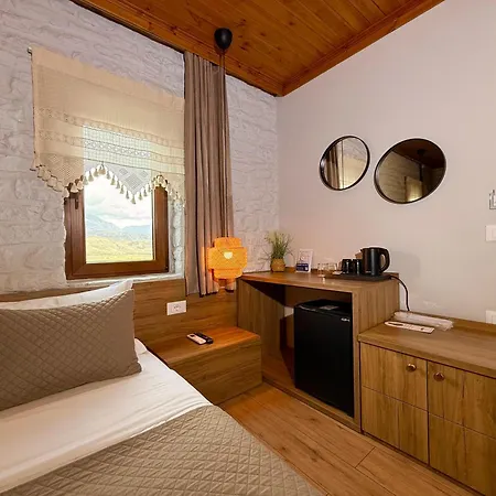 Hotel The Stone Sky Gjirokaster