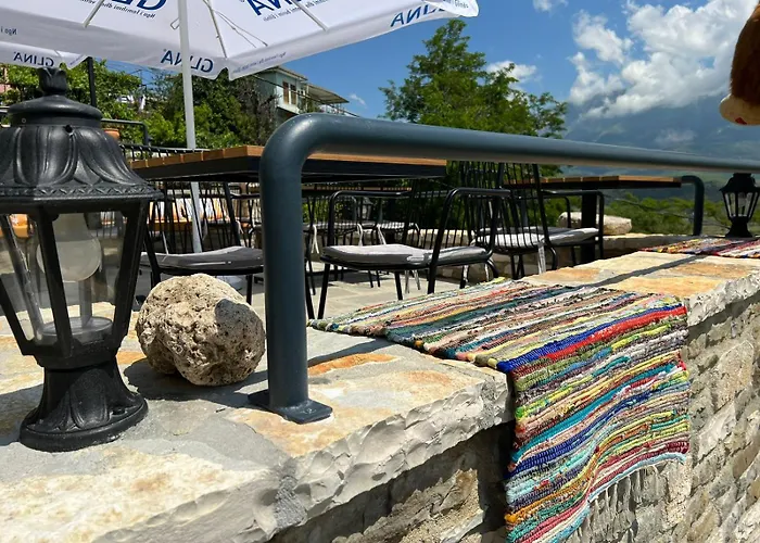 The Stone Sky Hotel Gjirokastër
