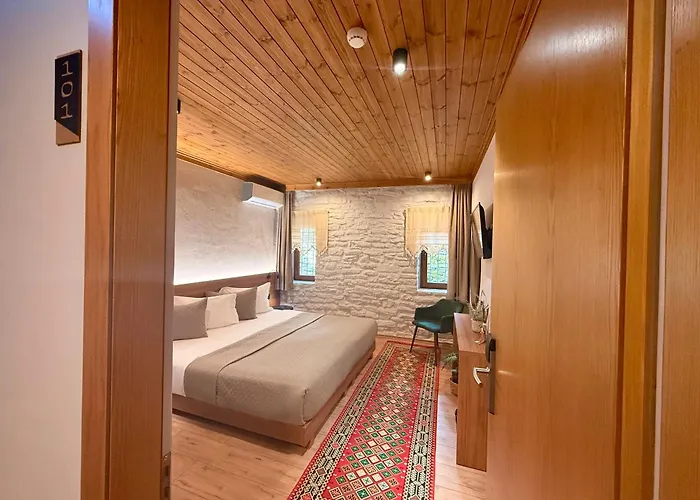 The Stone Sky Szálloda 3*